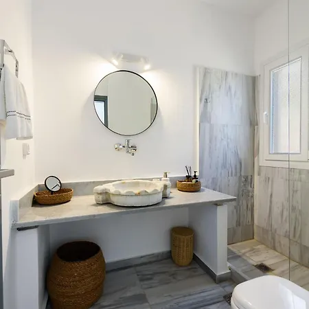 Waterlily House Antiparos - Private Pool