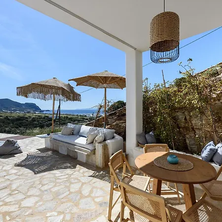 Waterlily House Antiparos - Private Pool Holiday home *